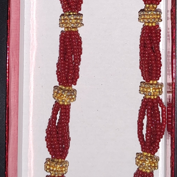 Vintage Beaded necklace with pendant - Picture 2 of 4